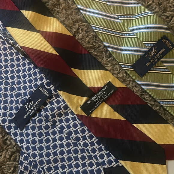 Brooks Brothers Blue Red Green Striped Printed Tie Trio✨